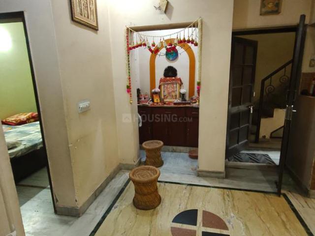 House for rent in Vivek Vihar, Delhi