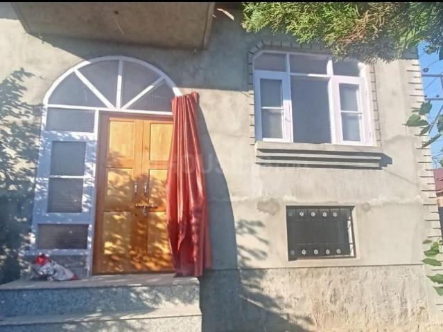 House for rent in Un