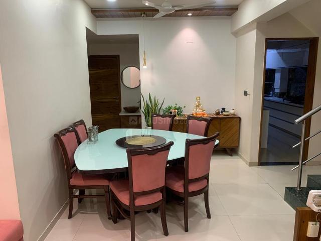 Flat for sale in Sarkhej, Gujarat