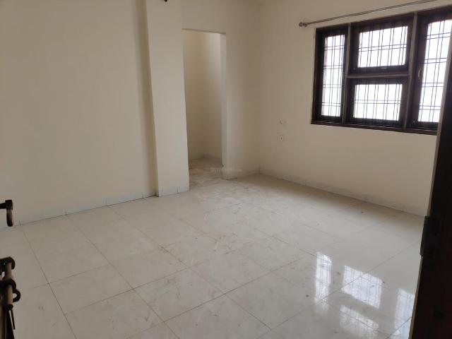 Flat for sale in Madya