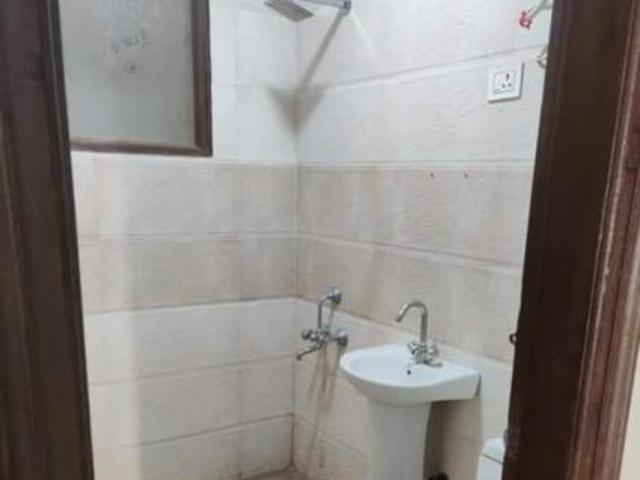 Property for rent in Deri