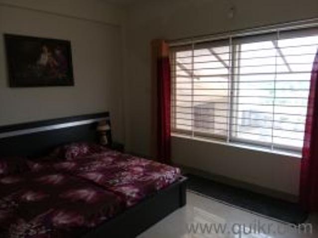 Property for rent in Madya