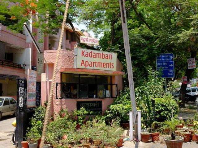 Flat for rent in Deri