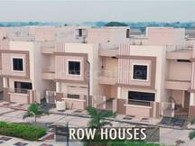 Row House for sale in Madya