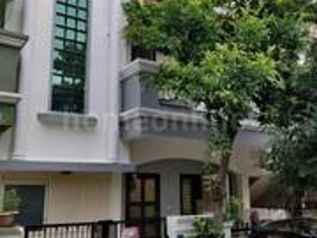 Row House for sale in Madya