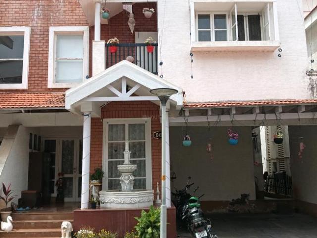 Villa for sale in Prestige Augusta Golf Village, Ramapura