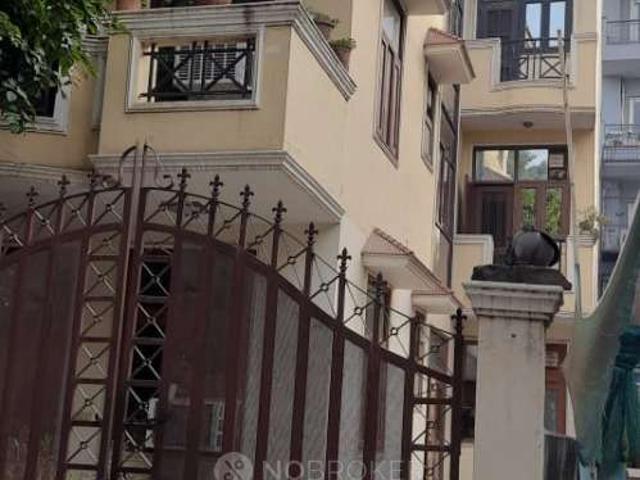 Property for rent in Hariana