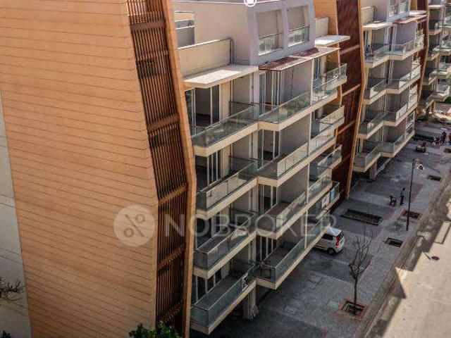 Property for rent in Hariana