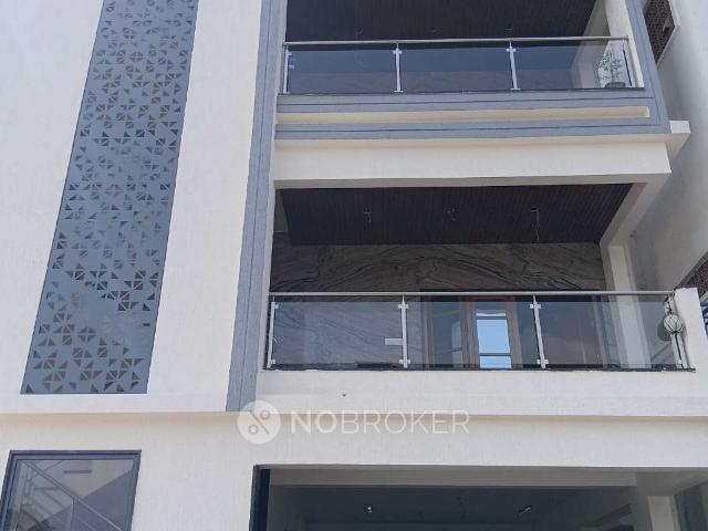 Property for rent in Hosahalli, Karnataka