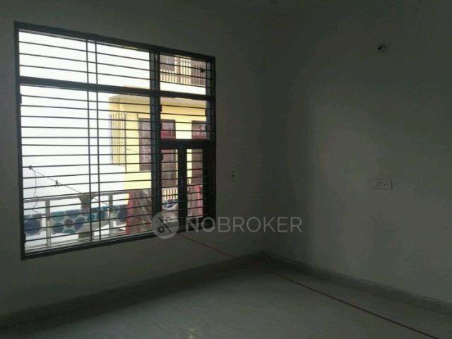 Property for rent in Hariana