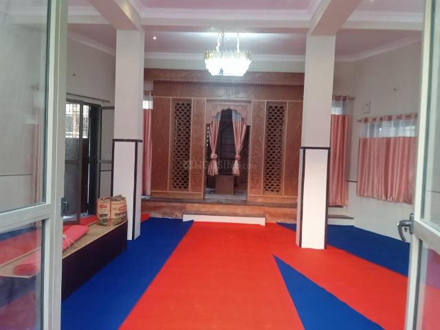 Villa for rent in Khujha