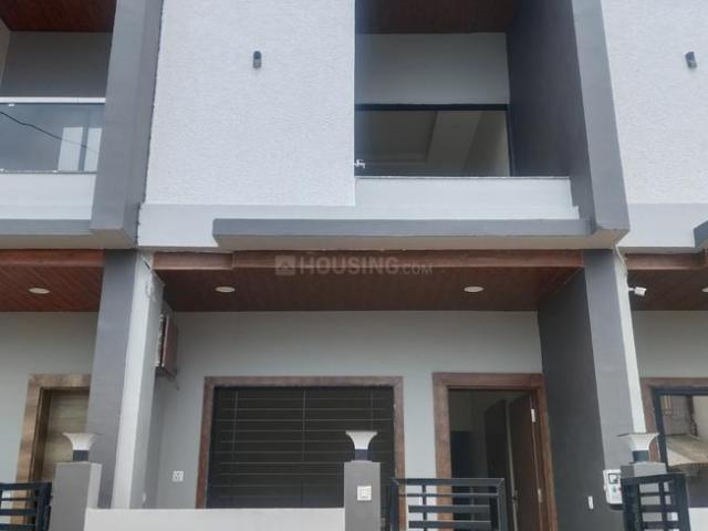 Villa for sale in Madya