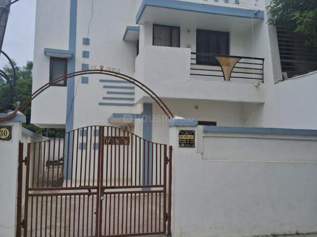 Villa for rent in South Bopal, Ahmedabad
