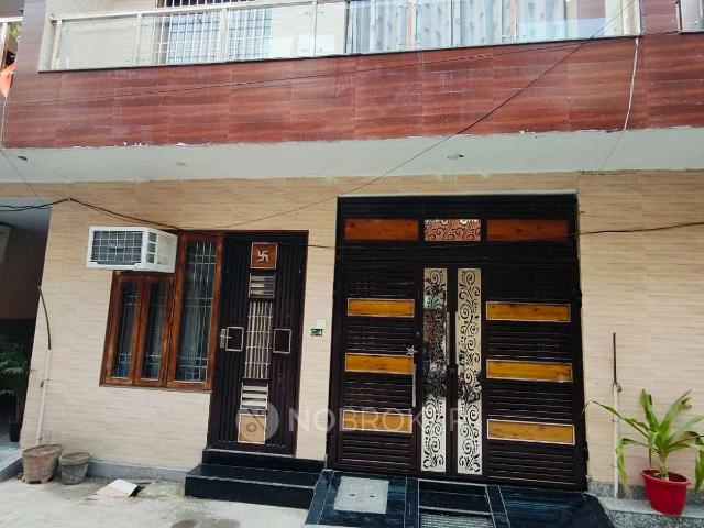 Property for rent in Greater Noida, Gautam Buddha Nagar