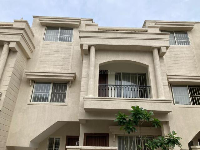 Villa for rent in Madya
