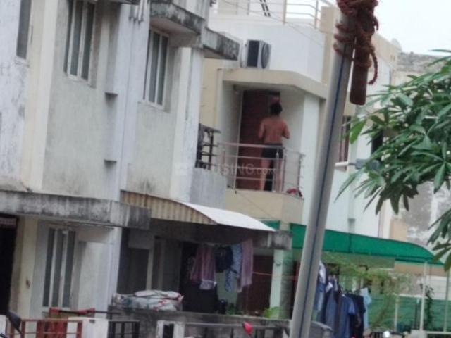 Villa for rent in Ambavadi, Gujarat