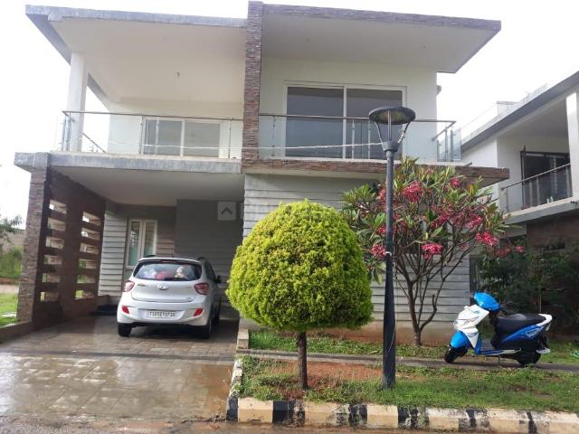 Villa for rent in Prestige Tranquility Apartments, Bommenahalli