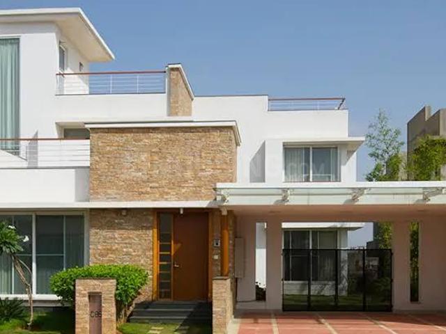 Villa for sale in Bangalore East, Karnataka