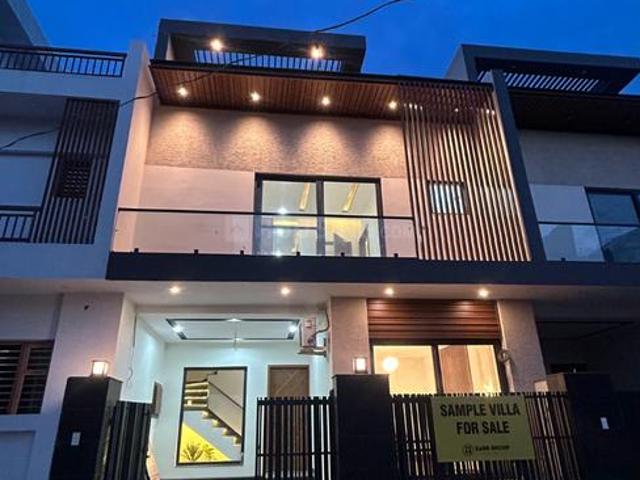 Villa for sale in Punjab