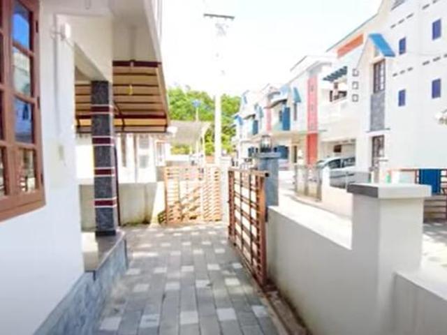 Villa for rent in Kizhakkambalam, Ernakulam