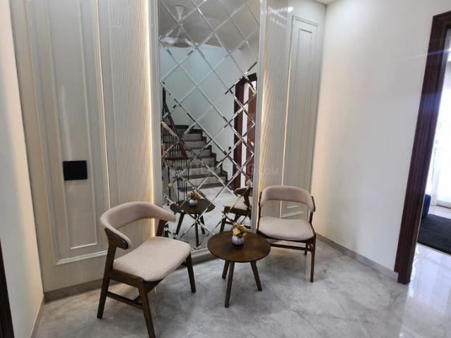 Villa for sale in Zirakpur, Sahibzada Ajit Singh Nagar