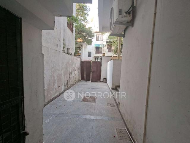Property for rent in Hariana