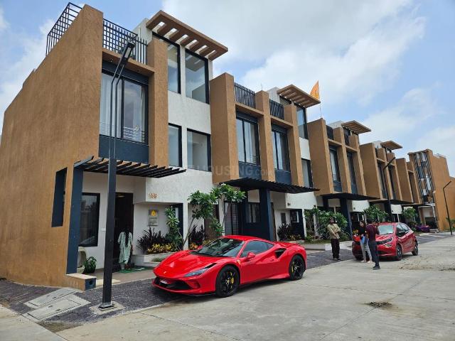 Villa for sale in Madya
