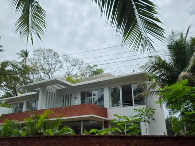 Villa for sale in Pilerne, Goa