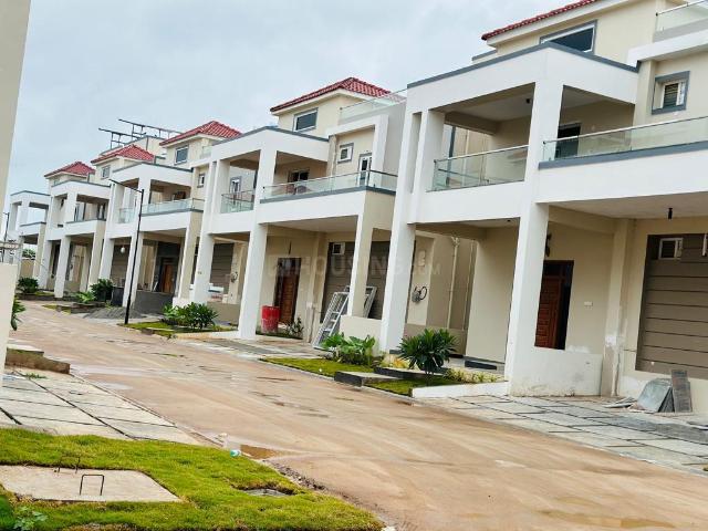 Villa for sale in Ranga Reddy, Mokila