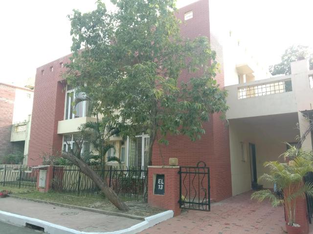 Villa for rent in South 24 Parganas, West Bengal