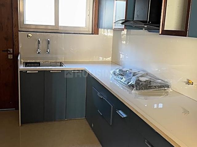 Villa for sale in Madya