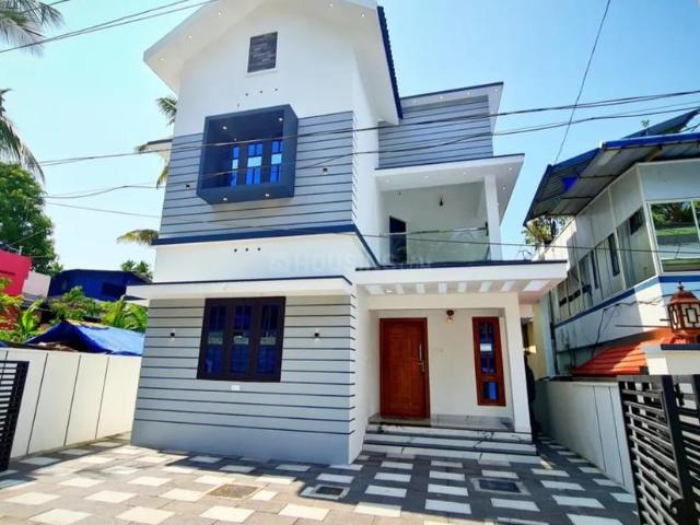Villa for sale in Ottapalam, Kerala
