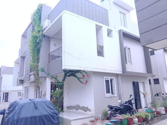 Villa for rent in Gujarat