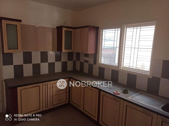 Property for rent in Huskuru