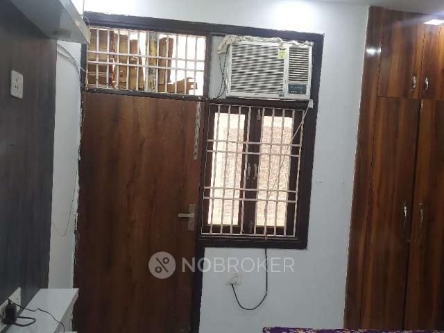 Property for rent in West Delhi, Deri