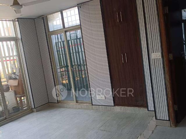 Property for rent in Hariana