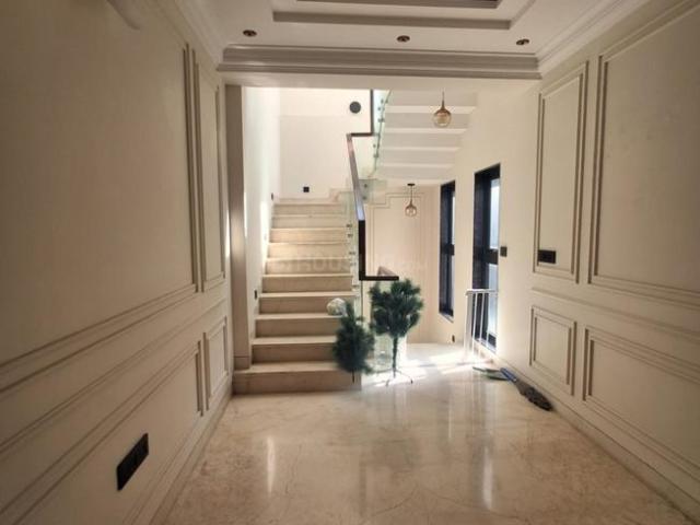 Villa for sale in Hariana