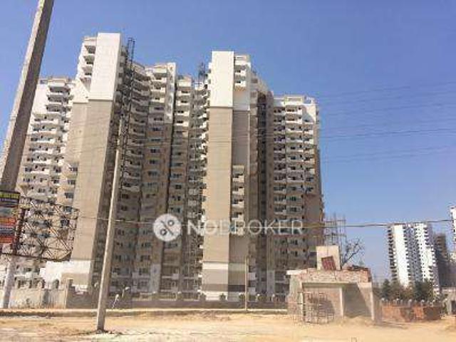 Property for rent in Hariana