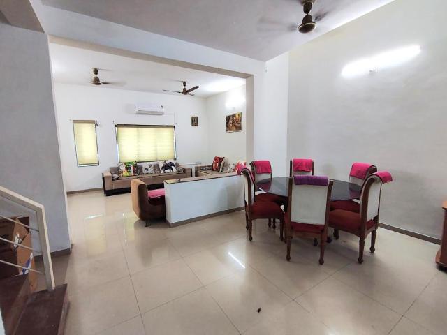 Villa for rent in Gujarat