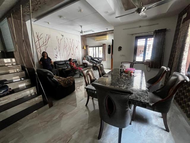 Villa for sale in Gujarat