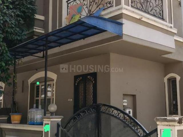 Villa for rent in South Bopal, Ahmedabad