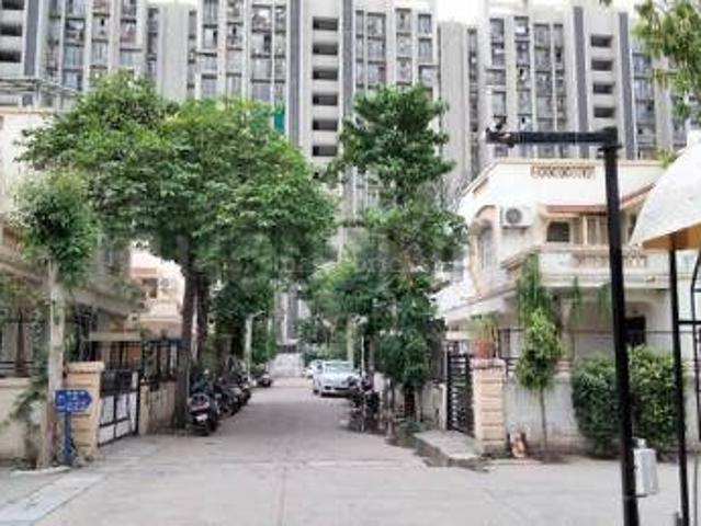 Villa for rent in South Bopal, Ahmedabad