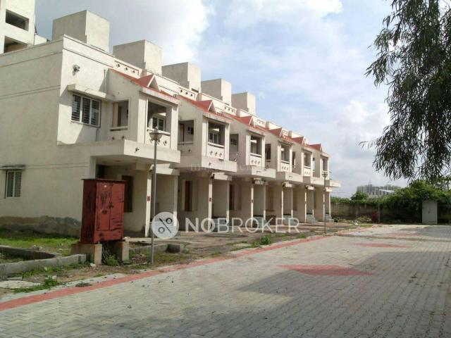 Property for rent in Vanagaram, Ayanambakkam