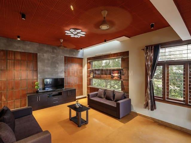 Villa for rent in Gujarat