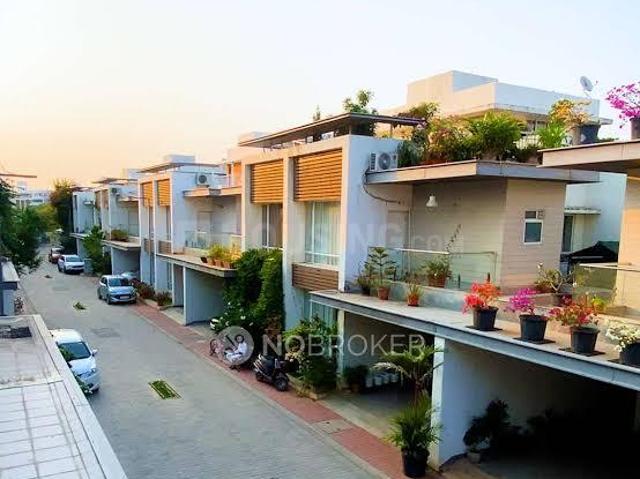Villa for sale in Kelambakkam, Tamil Nadu