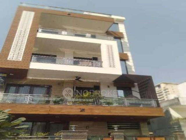 Property for rent in Hariana