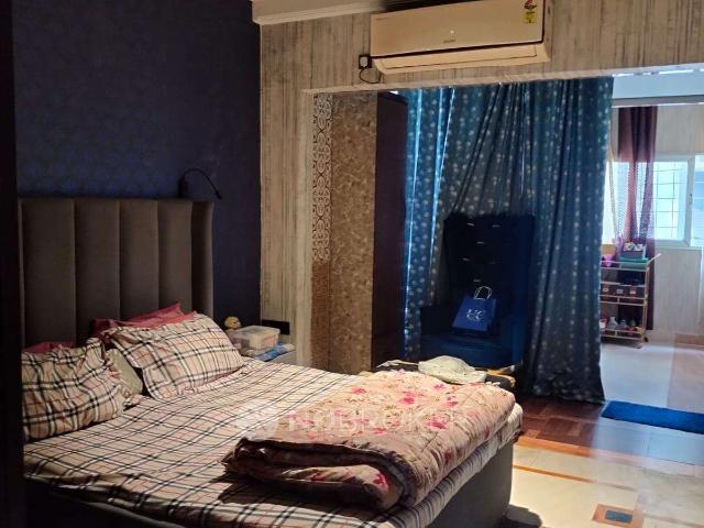 Property for rent in Hariana