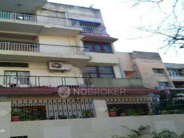 Property for rent in Deri