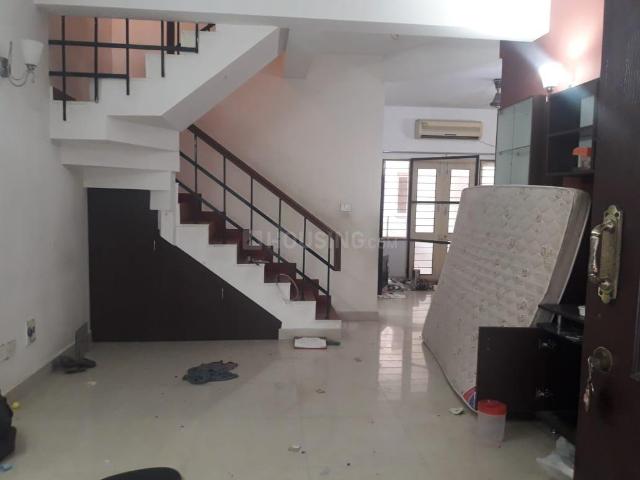 Villa for rent in Adyar, Tamil Nadu