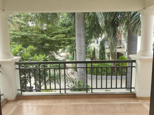 Villa for rent in Adalaj, Gujarat